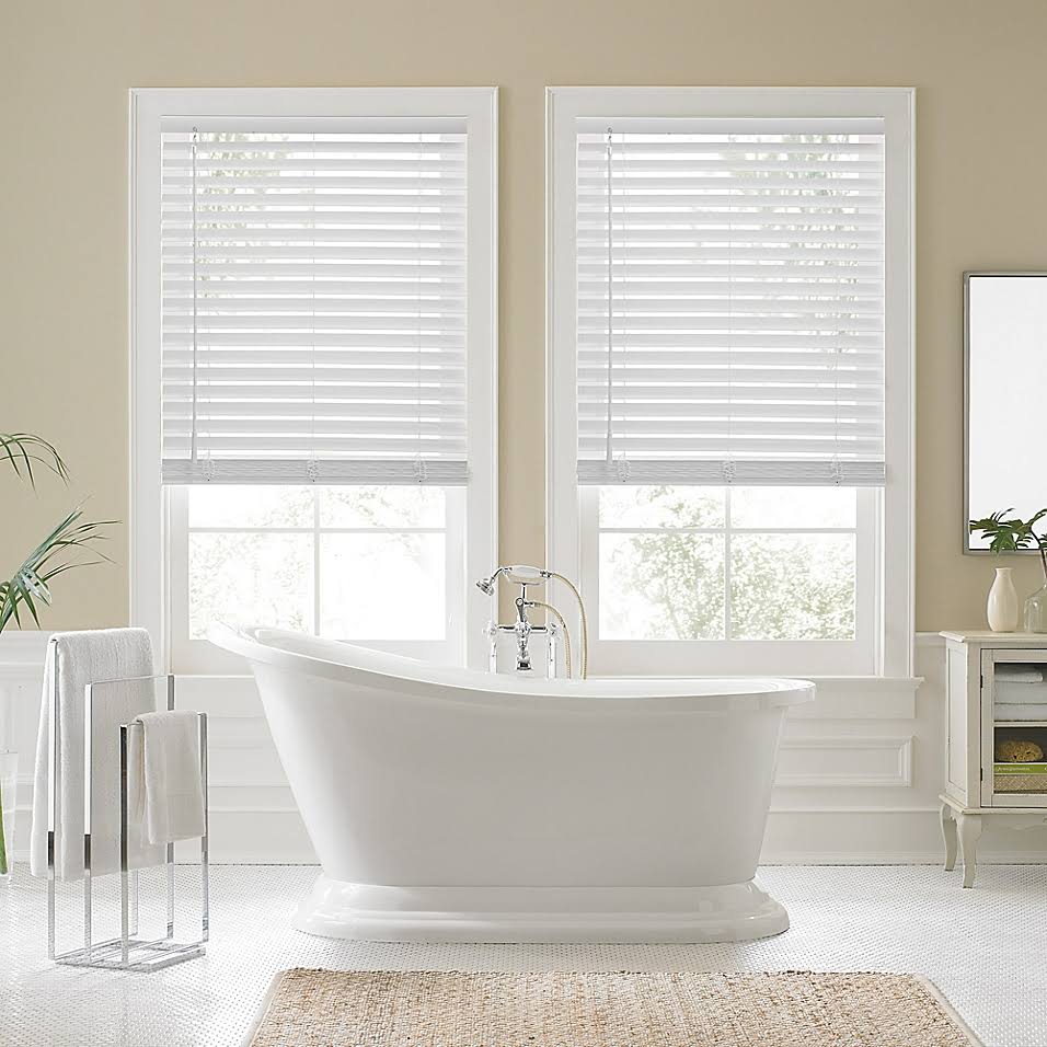 Faux Wood Cordless Shade in White K48428