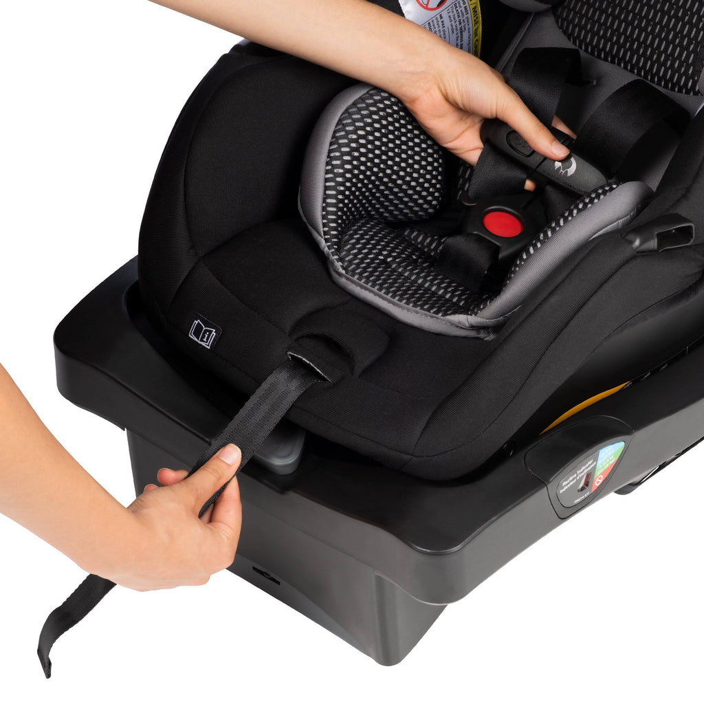 Infant Car Seat with Freeflow Fabric and SafeZone Load Leg Base S29955