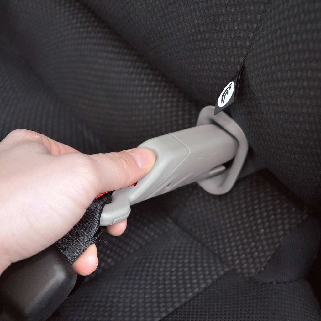 Infant Car Seat with Freeflow Fabric and SafeZone Load Leg Base S29955