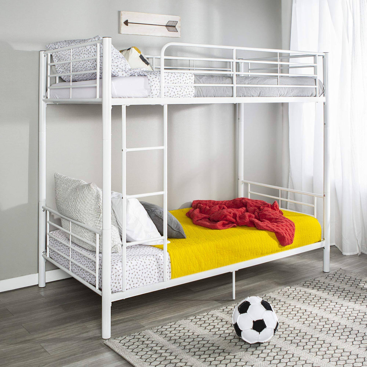 Twin-Over-Twin Metal Bunk Bed in White Finish F415902