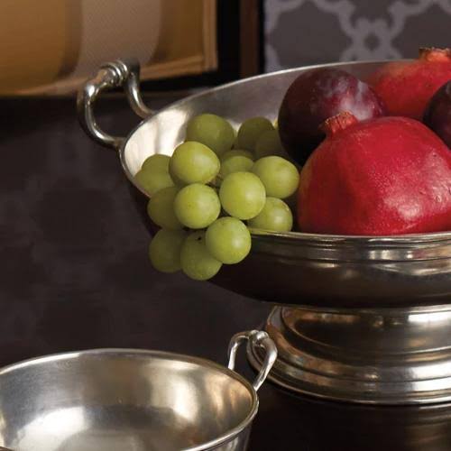 Scalloped Small Oval Tray X8164