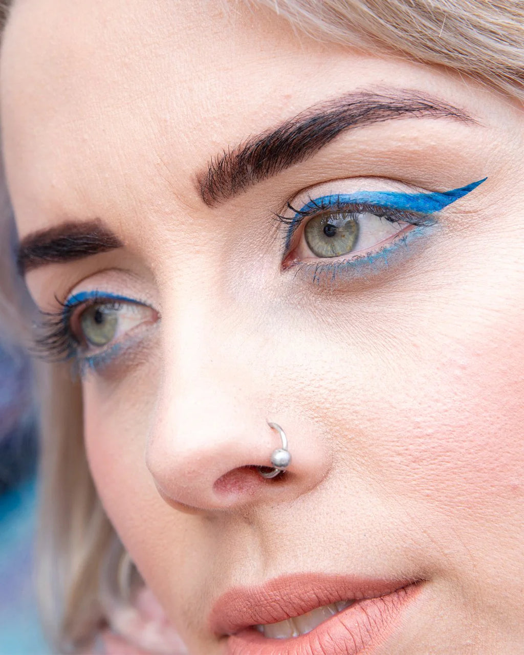 Winged Eyeliner Stamp 7g N550967