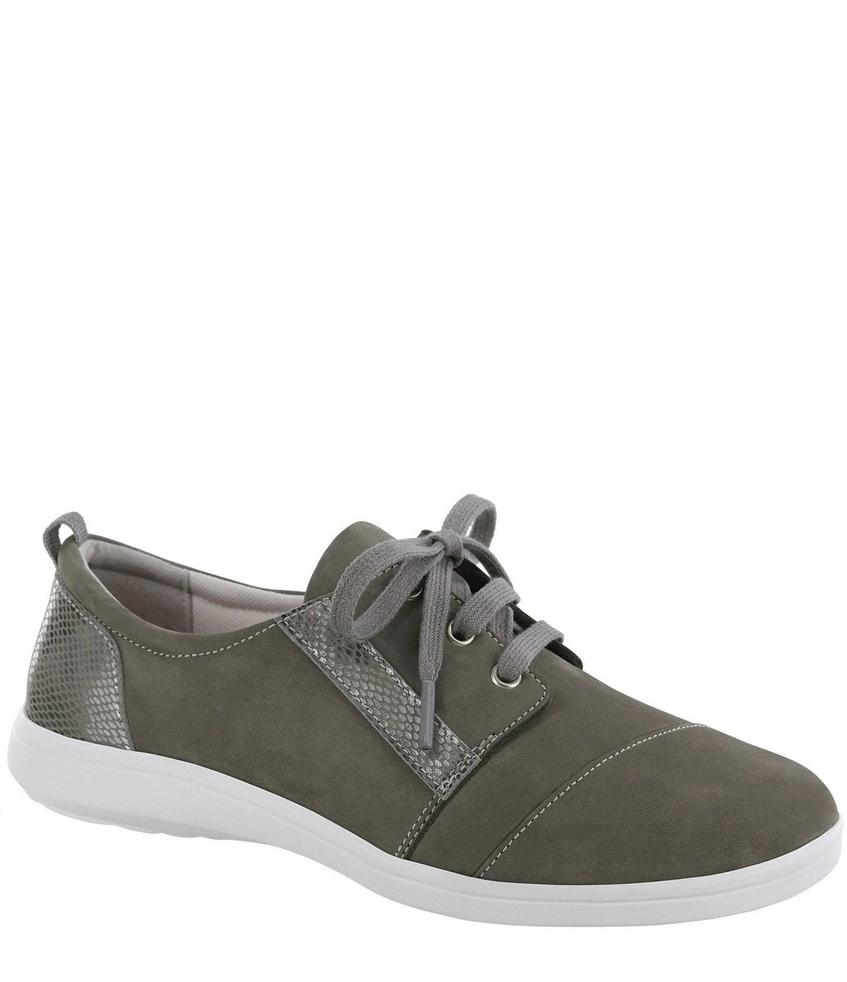 Marnie Gris Snake 10.5 Wide Shoes G747