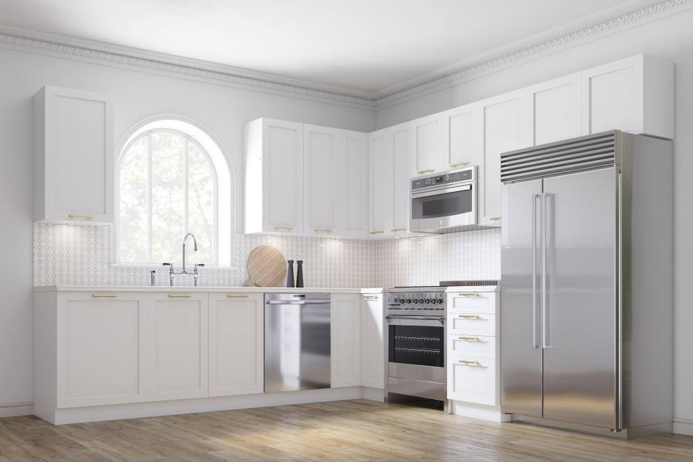 2-Door Base Cabinet in Shaker White F229205