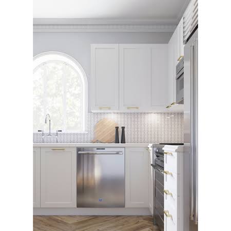 2-Door Base Cabinet in Shaker White F229205