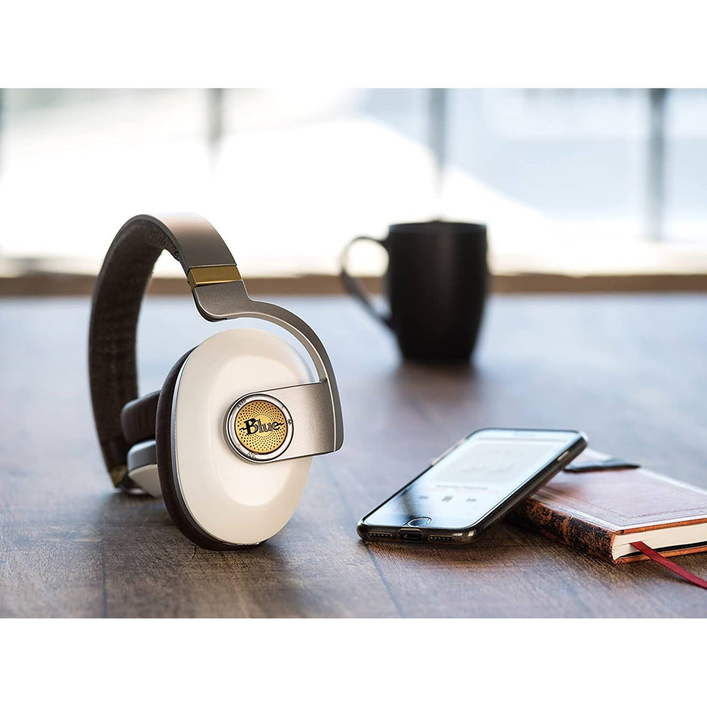 Wireless Noise-Cancelling Headphones X73713